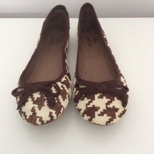 Very Volatile Miriam Ballet Flat Size 7